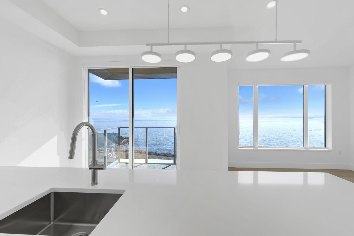 Kitchen with a view of the water
